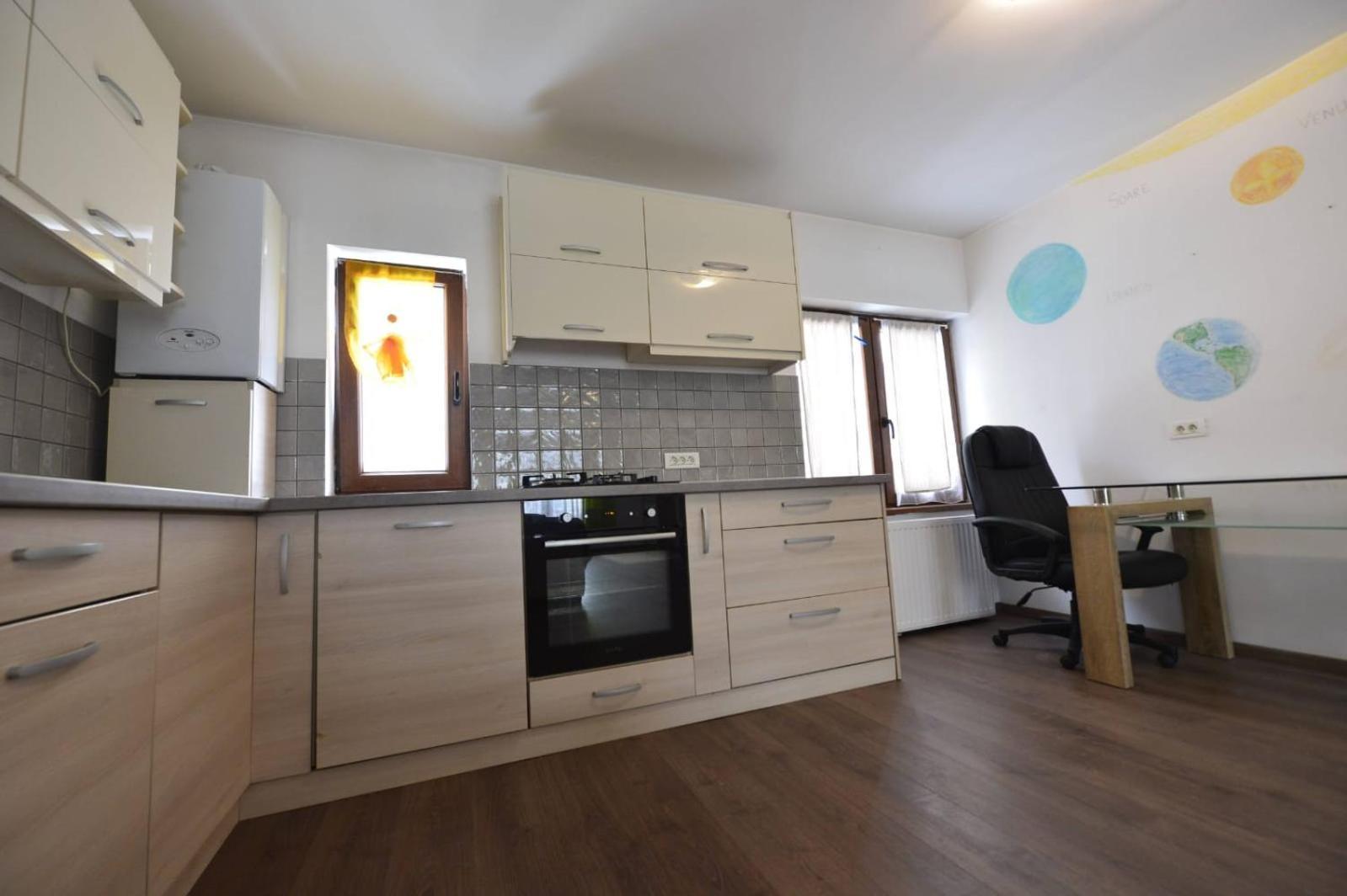 Apartament Astra Bn70 Apartment Brasov Exterior photo
